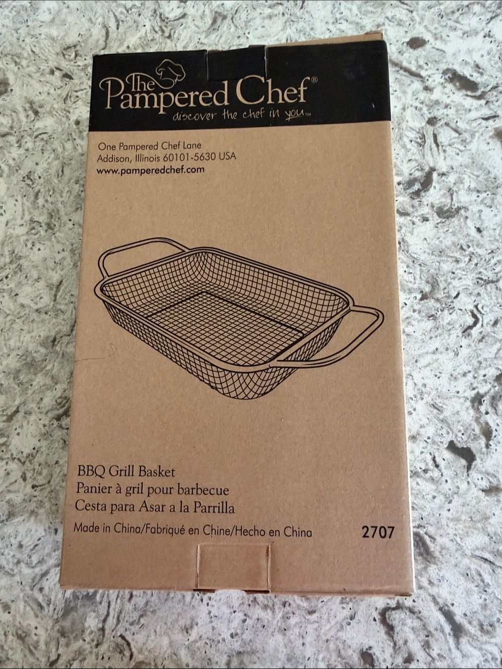 NIB The Pampered Chef BBQ Grill Basket